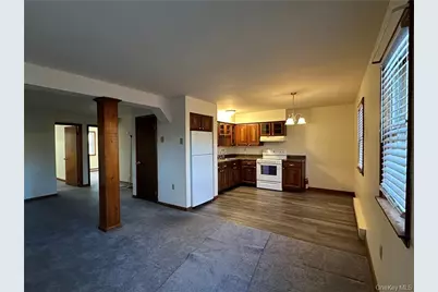 15 Kelly Lane #E, Pine Bush, NY 12566 - Photo 2