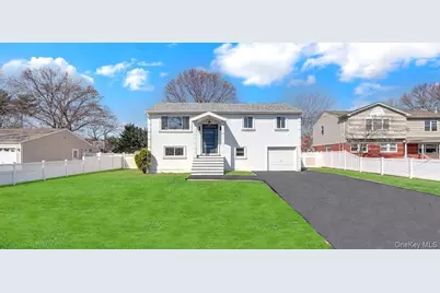 116 Southern Boulevard, Hauppauge, NY 11788 - Photo 26