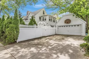 156-17 33rd Ave, Flushing, NY 11354 - Photo 38