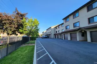5-10 115th St, College Point, NY 11356 - Photo 6
