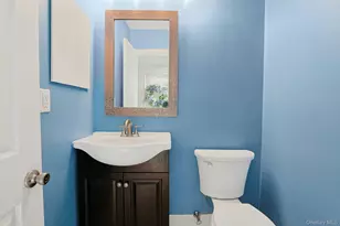 158 Branchwood Ln, Nanuet, NY 10954 - Photo 18