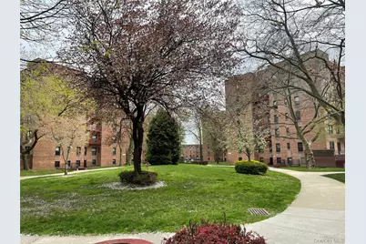 150-29 72 Road #6, Flushing, NY 11367 - Photo 18