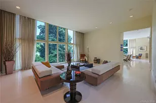 21 Lake Rd, Great Neck, NY 11020 - Photo 4