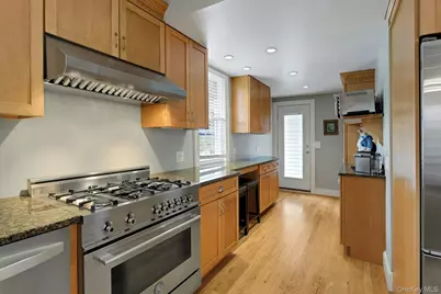 31 Spring Street S, South Salem, NY 10590 - Photo 10