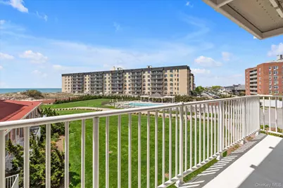 2 Richmond Road #3U, Long Beach, NY 11561 - Photo 14