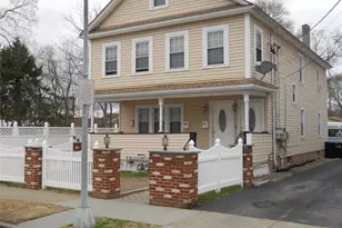 9 Lawrence Rd, Poughkeepsie, NY 12601 - Photo 2