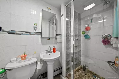 1850 Lenox Avenue, East Meadow, NY 11554 - Photo 20