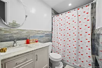 1850 Lenox Avenue, East Meadow, NY 11554 - Photo 18