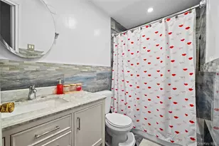 1850 Lenox Ave, East Meadow, NY 11554 - Photo 18