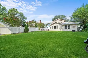 1850 Lenox Ave, East Meadow, NY 11554 - Photo 24