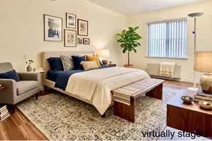 67-45A Cloverdale Ln, Bayside, NY 11364 - Photo 4