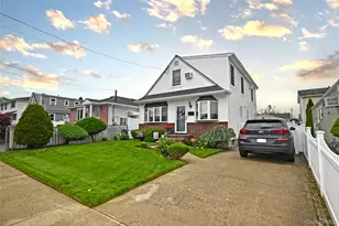 361 Travis Ave, Elmont, NY 11003 - Photo 2