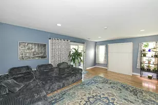 130 Commodore Cir, Port Jefferson Station, NY 11776 - Photo 4