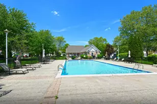 130 Commodore Cir, Port Jefferson Station, NY 11776 - Photo 20