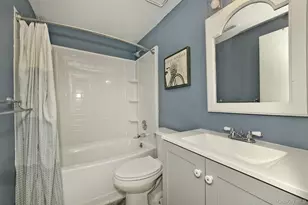 130 Commodore Cir, Port Jefferson Station, NY 11776 - Photo 10