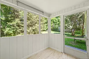 94 E East Way, Mount Kisco, NY 10549 - Photo 14
