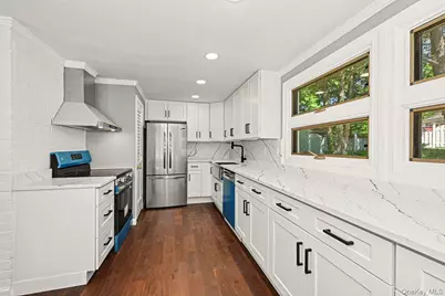 94 E East Way, Mount Kisco, NY 10549 - Photo 6