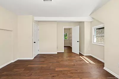 94 E East Way, Mount Kisco, NY 10549 - Photo 20