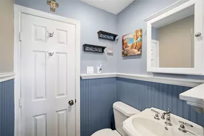 58-48 246th Crescent #Upper, Douglaston, NY 11362 - Photo 6