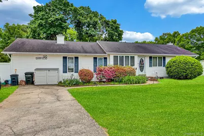 98 Granny Road, Farmingville, NY 11738 - Photo 2