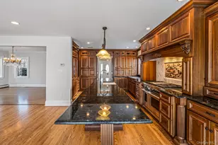 12 Davison Ave, East Rockaway, NY 11518 - Photo 12
