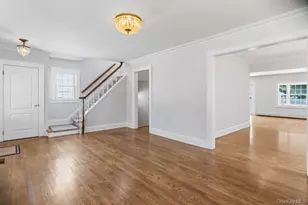 12 Davison Ave, East Rockaway, NY 11518 - Photo 8