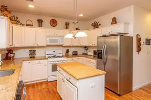 14 Glen Rock Cir, Highland, NY 12528 - Photo 6