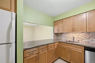 86 W Cambridge Dr W, Copiague, NY 11726 - Photo 24