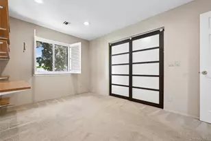 86 W Cambridge Dr W, Copiague, NY 11726 - Photo 18