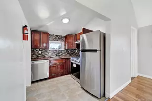 105 Claridge Ave, Elmont, NY 11003 - Photo 8