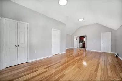 105 Claridge Avenue, Elmont, NY 11003 - Photo 6
