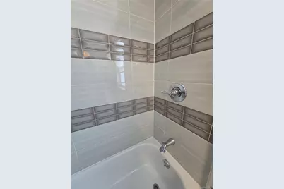 228-05 69th Avenue #96, Bayside, NY 11364 - Photo 8