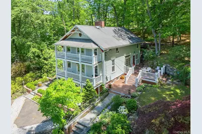 291 Prospect Avenue, Sea Cliff, NY 11579 - Photo 2
