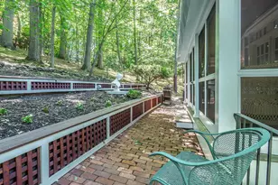 291 Prospect Ave, Sea Cliff, NY 11579 - Photo 24