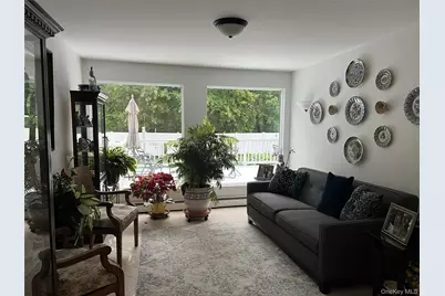 10 Bonaire Drive, Dix Hills, NY 11746 - Photo 2