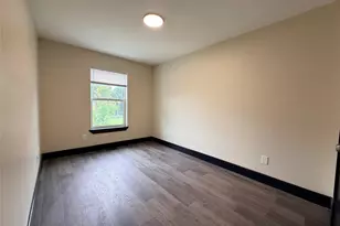 268 Carpenter Ave, Newburgh, NY 12550 - Photo 14