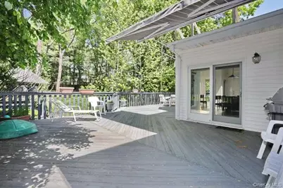 46 E Concord Drive, Monsey, NY 10952 - Photo 20
