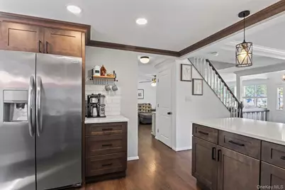 14 Mountain Street, Ronkonkoma, NY 11779 - Photo 16