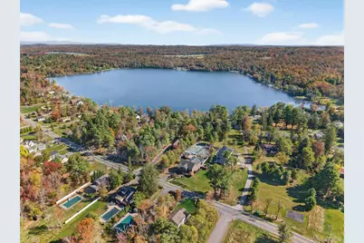 518 Sackett Lake Road, Monticello, NY 12701 - Photo 2