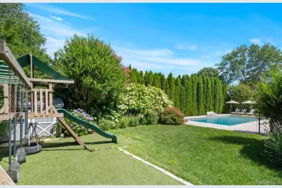 28 Windermere Drive, Sag Harbor, NY 11963 - Photo 20