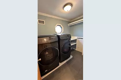 2464 Horace Court, Bellmore, NY 11710 - Photo 18