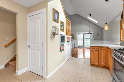 2464 Horace Court, Bellmore, NY 11710 - Photo 8