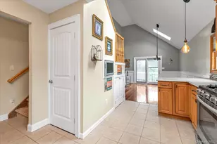 2464 Horace Ct, Bellmore, NY 11710 - Photo 8