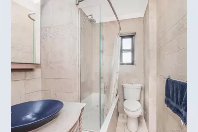 470 N Broadway #B34, Yonkers, NY 10701 - Photo 6