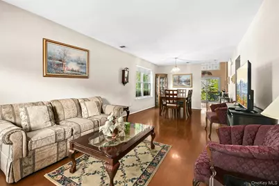 81 Sprucewood Boulevard, Central Islip, NY 11722 - Photo 4