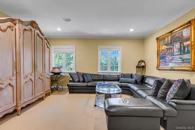 1304 Seawane Drive, Hewlett, NY 11557 - Photo 32