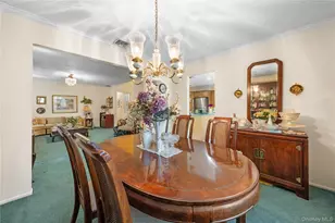33 View Dr, Miller Place, NY 11764 - Photo 20