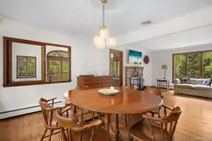 230 Sweet Hollow Rd, Huntington, NY 11743 - Photo 10