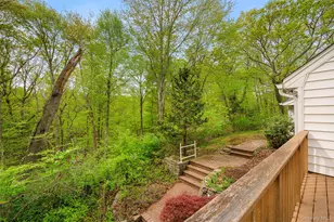 230 Sweet Hollow Rd, Huntington, NY 11743 - Photo 20