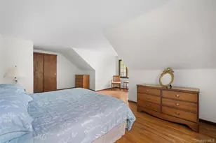 230 Sweet Hollow Rd, Huntington, NY 11743 - Photo 34